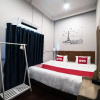 Отель Lemon Siam Hostel by OYO Rooms, фото 2