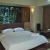Отель SPOT ON 36080 Hotel Hari International, фото 23