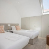 Отель Liiiving in Porto Luxury Beachfront Apartment V, фото 3