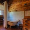 Отель Maccracken Stead -- Ev #3259 2 Bedroom Cabin by RedAwning, фото 14