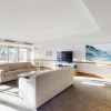 Отель Aspens One Bedroom Unit, фото 17
