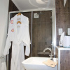 Отель Hollicarrs - Honeycomb Lodge, фото 14
