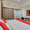 Отель OYO 48302 Sky View Lodge, фото 17