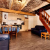 Отель Pleasing Holiday Home in Richelle With Garden, Terrace, BBQ, фото 10