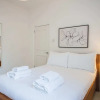 Отель Stylish & Modern 3 Bed Flat in NW London With Garden, фото 3