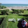 Отель Your Vacation Retreat Right On The Beach, фото 20