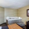 Отель Holiday Inn Express Fall River North, an IHG Hotel, фото 1