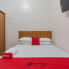 Отель RedDoorz Syariah Plus @ Perintis Guesthouse Tasikmalaya, фото 45