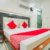 Отель OYO Flagship 807871 Hotel The Kings Inn, фото 5