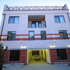 Отель Zaali'S Art Hotel, фото 1