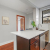 Отель Classic & Charming 2BR Apt in Lincoln, фото 9