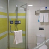 Отель 7Days Inn ShangHai XuJiaHui YiShan Road SubwayStation, фото 6
