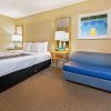 Отель La Quinta Inn & Suites by Wyndham Coral Springs South, фото 19