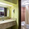 Отель Econo Lodge Weldon - Roanoke Rapids, фото 10