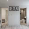 Отель Remarkable 2-bed Apartment in Camberley, фото 2