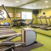 Отель Fairfield Inn & Suites by Marriott Canton, фото 11