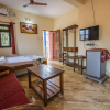 Отель OYO 13360 Home Studio Morjim Beach, фото 1