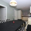Отель Beautiful 5 Bed Detached House - Sleeps 9, фото 14