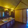 Отель Lake Ndutu Luxury Tented Lodge, фото 7
