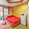 Отель Gyeongju the One Pension - Red, фото 7