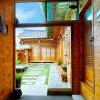 Отель Jeonju Jeongdam Hanok Stay, фото 24