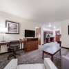 Отель Cobblestone Inn & Suites-Fremont, фото 3