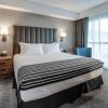 Отель Sandman Signature Saskatoon South Hotel, фото 21