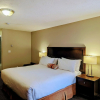 Отель Alpine Inn & Suites, фото 6