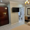 Отель Savoy Lodge With Breakfast Included - Nice Standard Double Room 4, фото 1