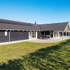Отель 14 Person Holiday Home in Ebeltoft, фото 25