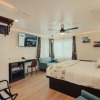 Отель Blufftop Inn & Suites - Wharf/Restaurant District, фото 3