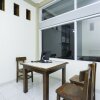 Отель Penginapan Anggrek Syariah 2 by OYO Rooms, фото 10