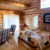 Отель Cliffs & Stream Log - 3 Br Cabin, фото 4