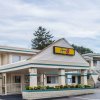 Отель Super 8 by Wyndham W Yarmouth Hyannis/Cape Cod, фото 10