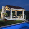 Отель Luxury Villa Ocean Seeker with Pool, фото 1