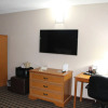 Отель Westbridge Inn and Suites, фото 2