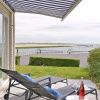 Отель Modern Furnished Detached Bungalow, Located on the Marina, фото 16