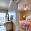 Отель Crystal Shores 1104 2 Bedroom Condo by RedAwning, фото 5