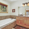 Отель Cornerstone Lodge by Big Bear Vacations, фото 17