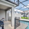 Отель Spacious and Luxurious Home With Splash Pool, Close to Disney #4st804, фото 11