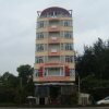Отель Moonlight Hotel в Донгхое
