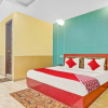 Отель OYO Flagship 70284 Prince Home Stay, фото 13