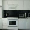 Отель City Place 2 BDRM Downtown with Parking, фото 2
