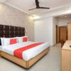 Отель OYO Flagship 29078 Hussainpura Hukam Singh Road, фото 5