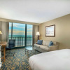 Отель Hilton Daytona Beach Resort / Ocean Walk Village, фото 7