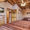 Отель A Place In Time - 10% Off Remaining July Dates- Great Cabin - Awesome Views! 2 Bedroom Cabin by Reda, фото 4