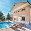 Отель Four Bedroom Holiday Home in Split, фото 27