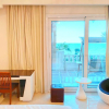 Отель Luxury Seafront Pool Villa - 3 Stories & Roof floor - All Master Bedrooms, фото 4