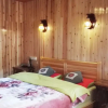 Отель Luguhu Lakeside Apu Guest House, фото 4