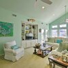 Отель Galveston Family Getaway, 1 Block to Beach!, фото 4